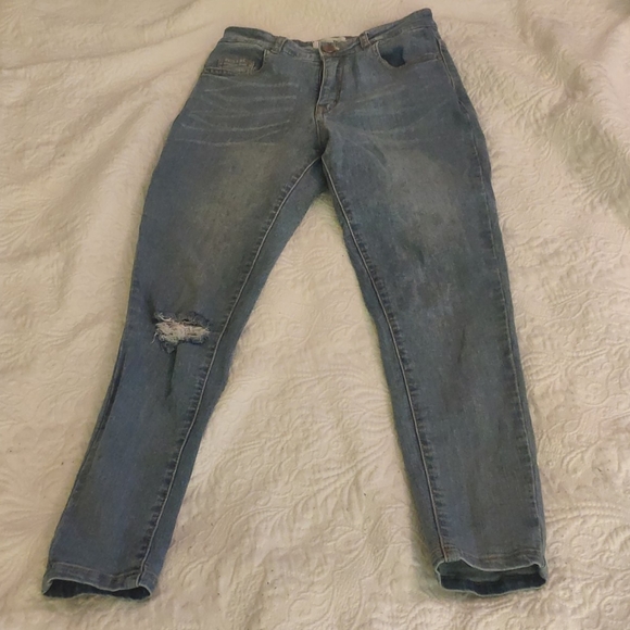 Skinny ripped jeans - Picture 1 of 3